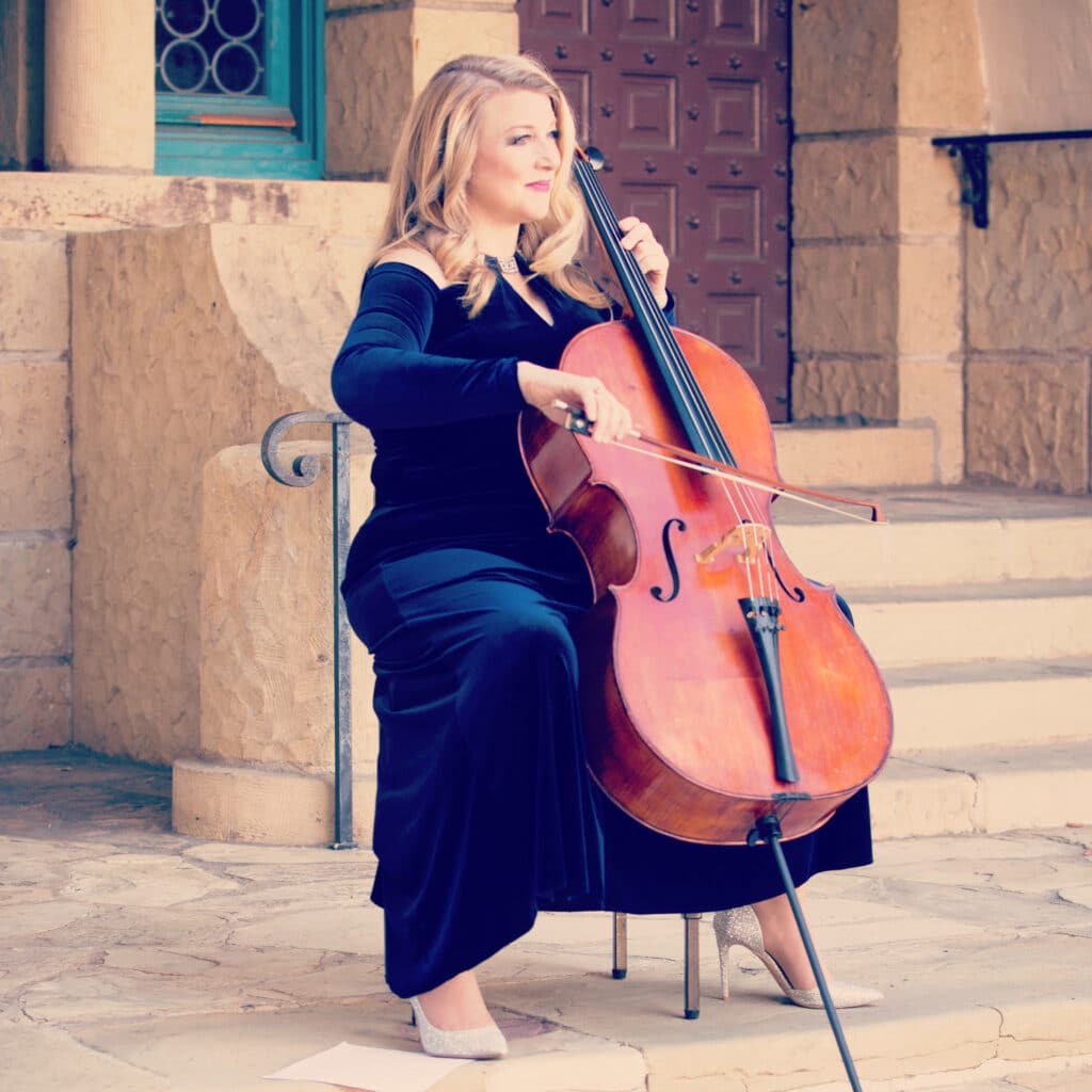 Jennifer Kloetzel with cello